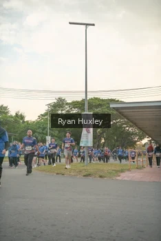 Runner Photo 4244763