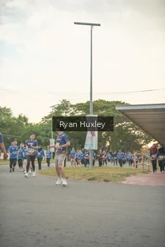 Runner Photo 4244773