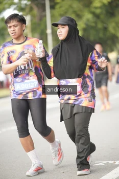 Runner Photo 4244781