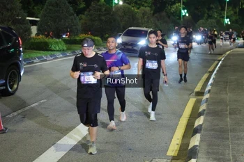 Runner Photo 4244789