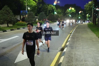 Runner Photo 4244790