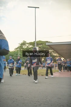 Runner Photo 4244793