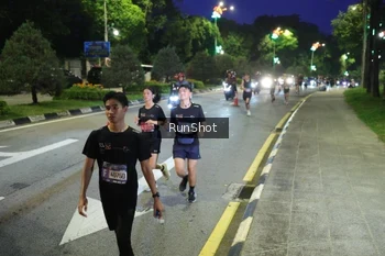 Runner Photo 4244794