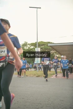 Runner Photo 4244800