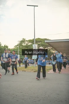 Runner Photo 4244813