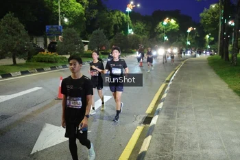 Runner Photo 4244814