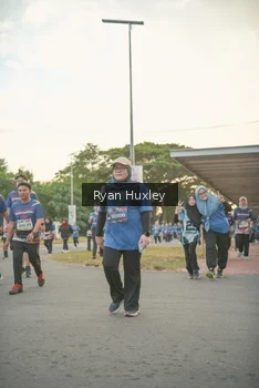 Runner Photo 4244820