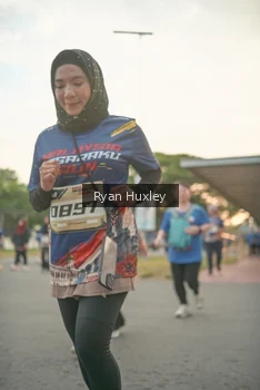 Runner Photo 4244831