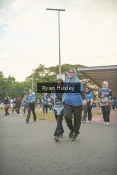 Runner Photo 4244835