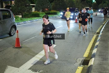 Runner Photo 4244839