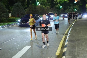 Runner Photo 4244853