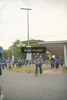Runner Photo 4244877