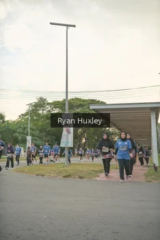 Runner Photo 4244879