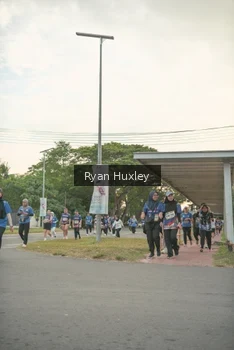 Runner Photo 4244885