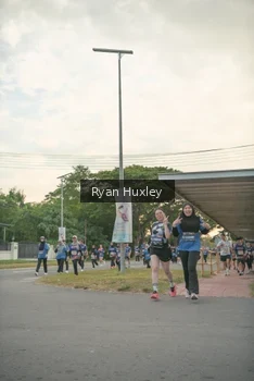 Runner Photo 4244895