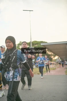 Runner Photo 4244901