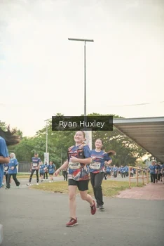 Runner Photo 4244908