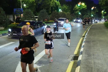 Runner Photo 4244946
