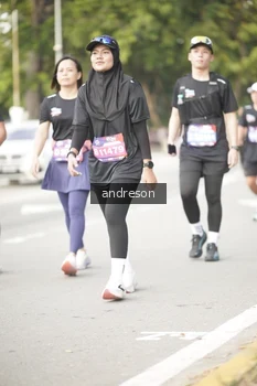 Runner Photo 4244976