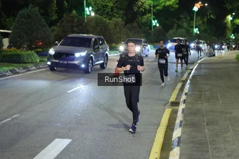 Runner Photo 4245236
