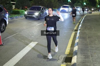 Runner Photo 4245272