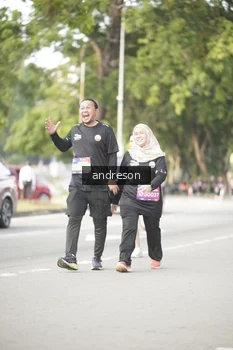 Runner Photo 4245281