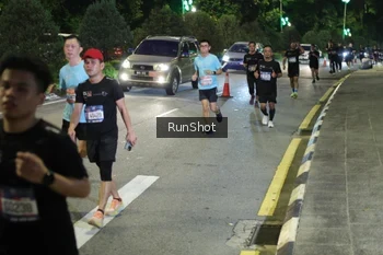 Runner Photo 4245360