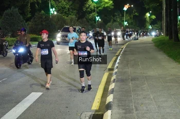 Runner Photo 4245361