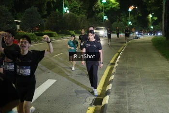 Runner Photo 4245474