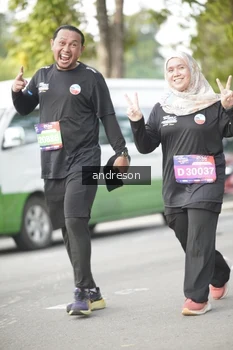 Runner Photo 4245501