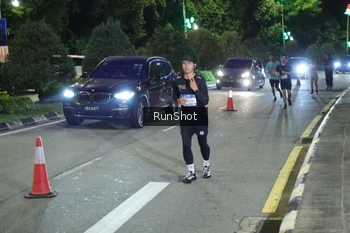 Runner Photo 4245551