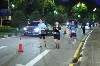 Runner Photo 4245555