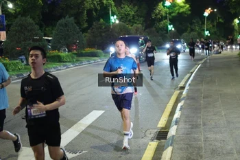 Runner Photo 4245576