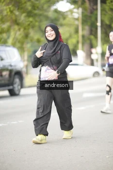 Runner Photo 4245579