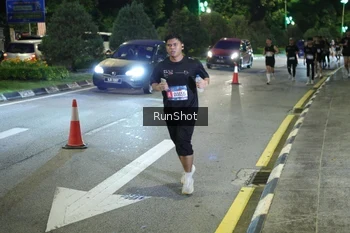 Runner Photo 4245588