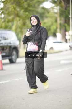 Runner Photo 4245590