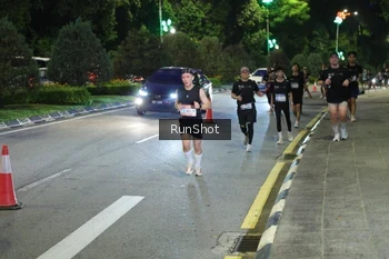 Runner Photo 4245593