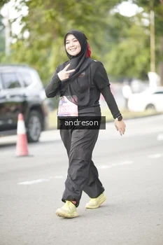 Runner Photo 4245611