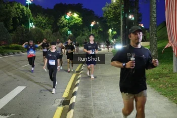 Runner Photo 4245625