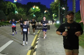 Runner Photo 4245626