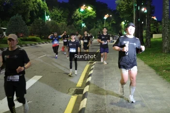 Runner Photo 4245630