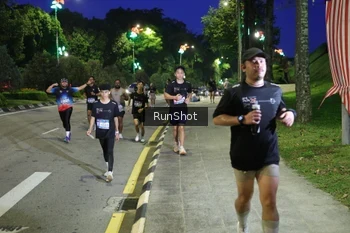 Runner Photo 4245642