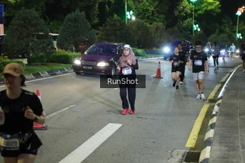 Runner Photo 4245690