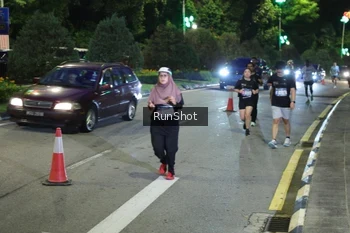 Runner Photo 4245693