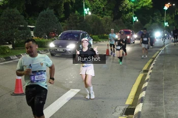 Runner Photo 4245701