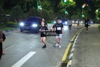 Runner Photo 4245702
