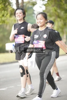 Runner Photo 4245704