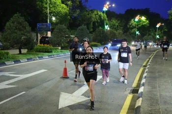 Runner Photo 4245718