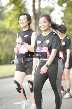 Runner Photo 4245721