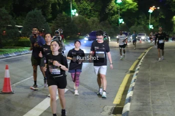Runner Photo 4245724